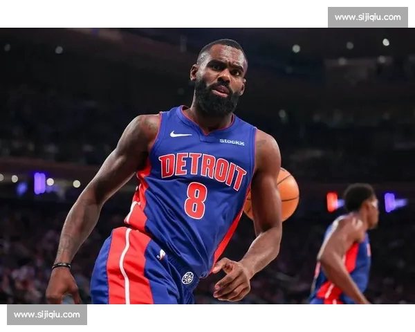 NBA交易风暴来袭 多队博弈重塑联盟争冠版图格局走向新赛季悬念